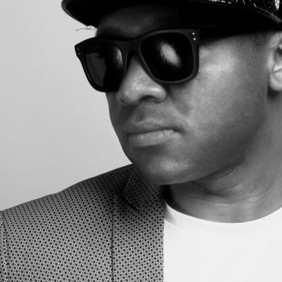 Olivier Farwell – Cross The Line